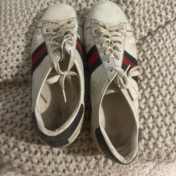 Authentic Gucci sneakers - Picture 1 of 6
